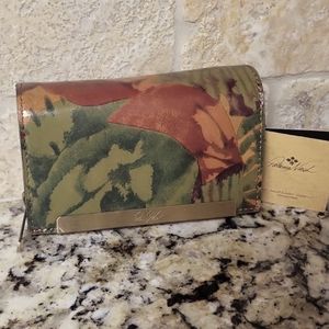 Patricia Nash Tropical Dreams Wallet